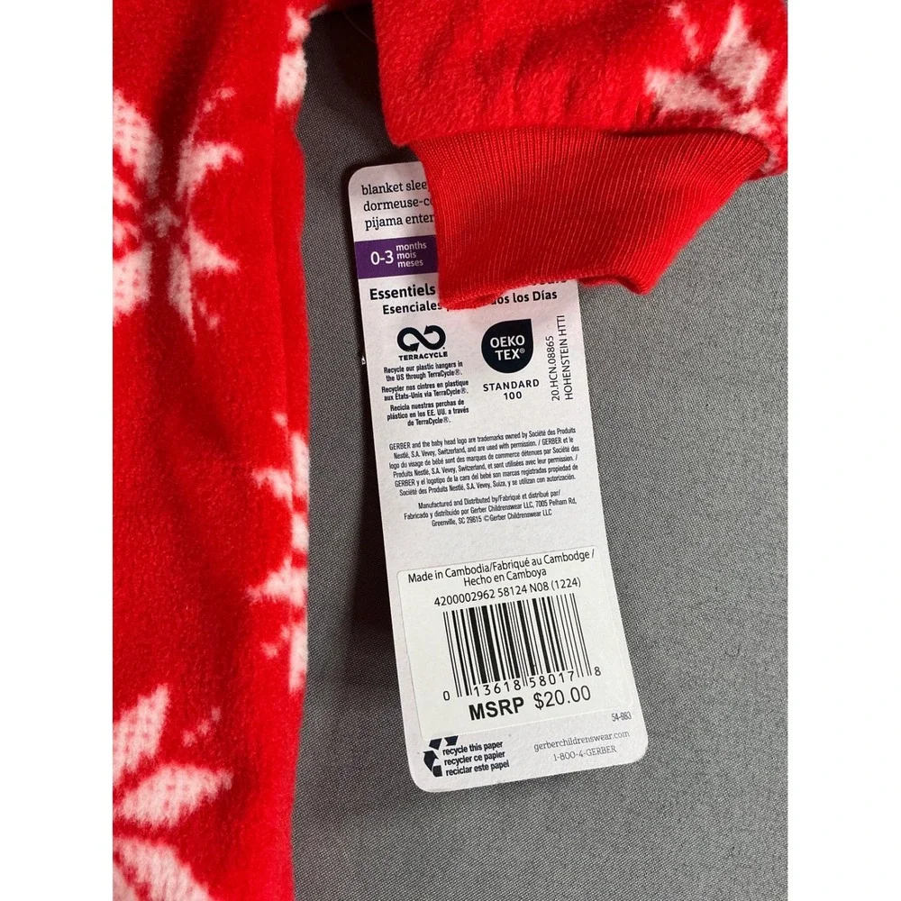 NWT Gerber Essentials Baby 0-3 Months Red Snowflake Fleece Footed  Sleeper